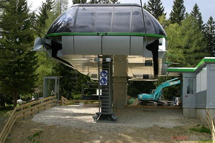Sonnenbahn am Wechsel & Hallerhaus (20070501 0016)